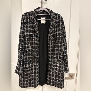 Abercrombie & Fitch Black and White Tweed Overcoat. Size L